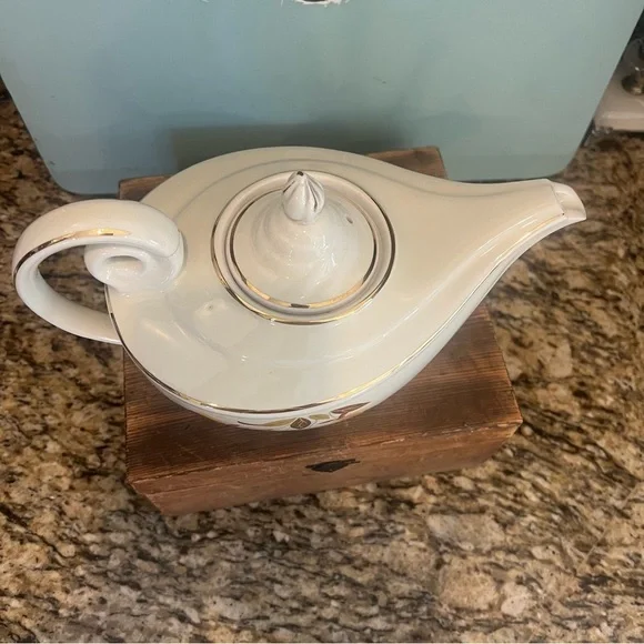 Vintage 1930s Porcelain Hall Superior China Aladdin Autumn Leaf - Picture 2 of 8